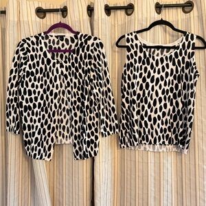 Talbots Women 2 pc Polka Dot Cardigan Size Lp, Shirt Xp
Sweater Black/White